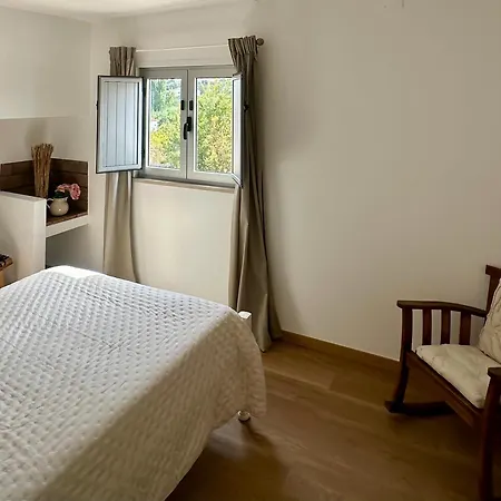 Casal Do Pequeno בית נופש אלקובאקה